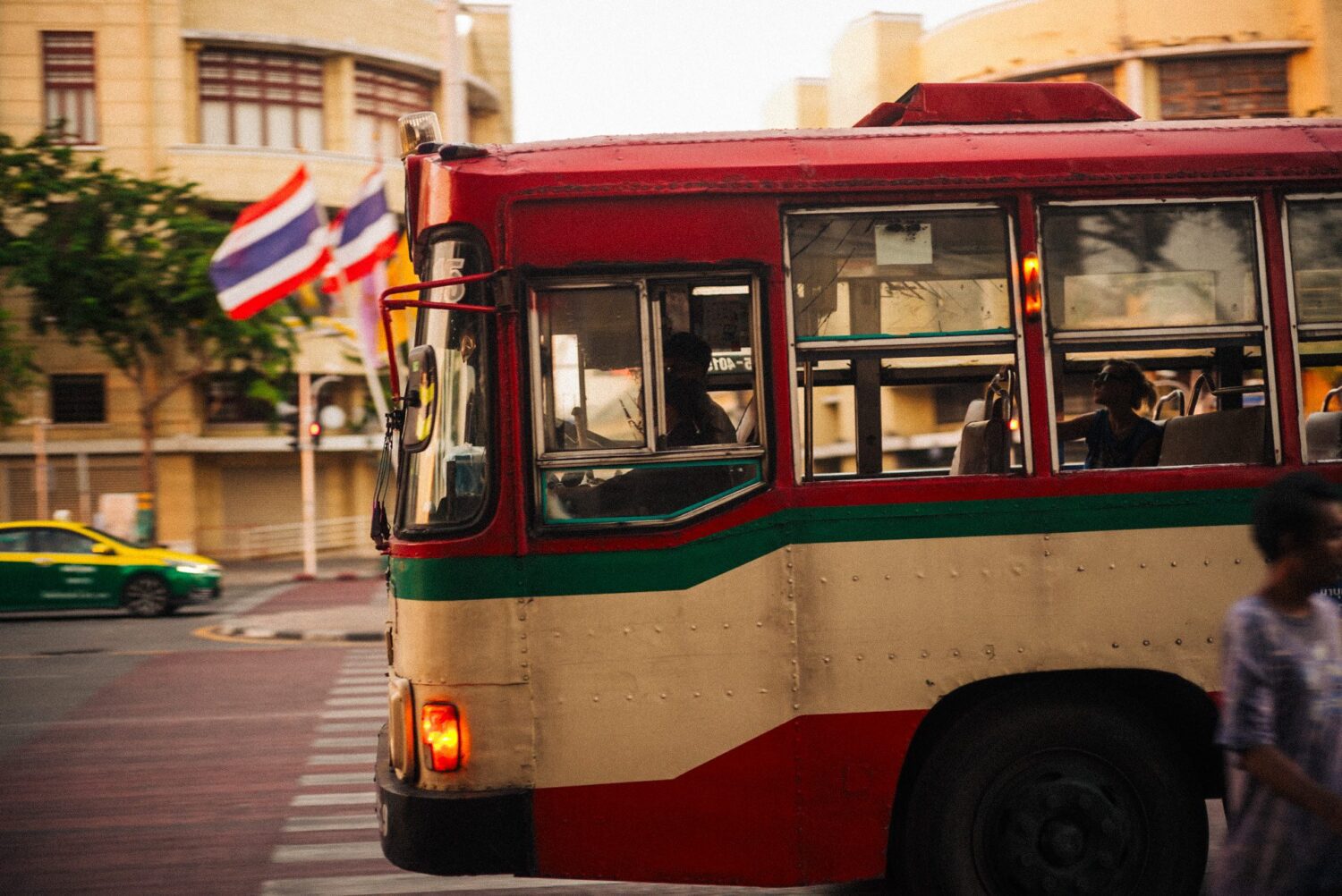 In some places, busses seems like the last option of inner city transportation for tourist. Where do you check the route, does the driver speaks english. Once you get up, it feels scary to get down. My father was a bus driver, I always check the busses of the places I visit and try to imagine what would be his thoughts about that bus.