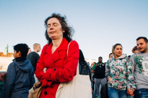 Street photography by Christopher Alga, contact sheet frame 7
