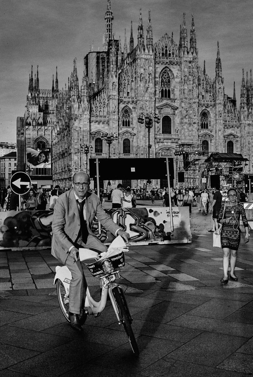 street photography in milan, italy